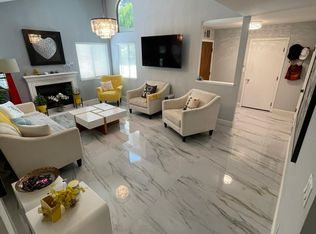 316 Flaming Oak Dr, Pleasant Hill, CA 94523