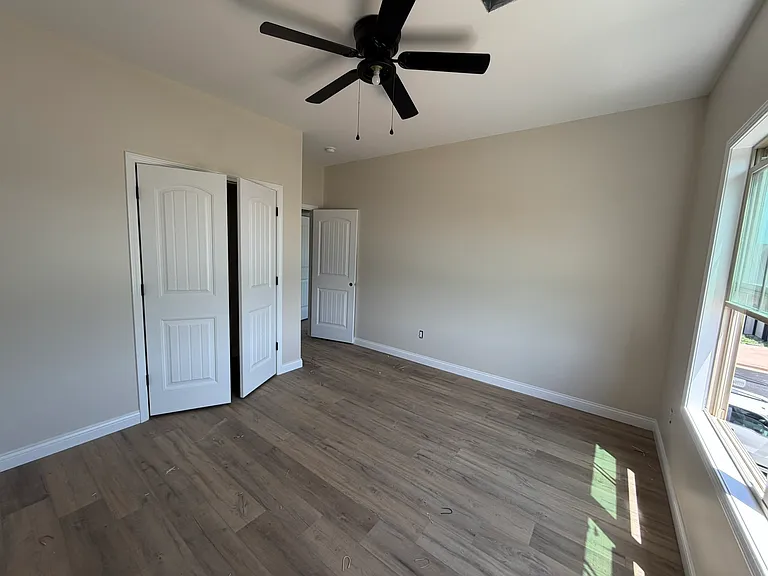 146 Pinehurst Way — Photo 7
