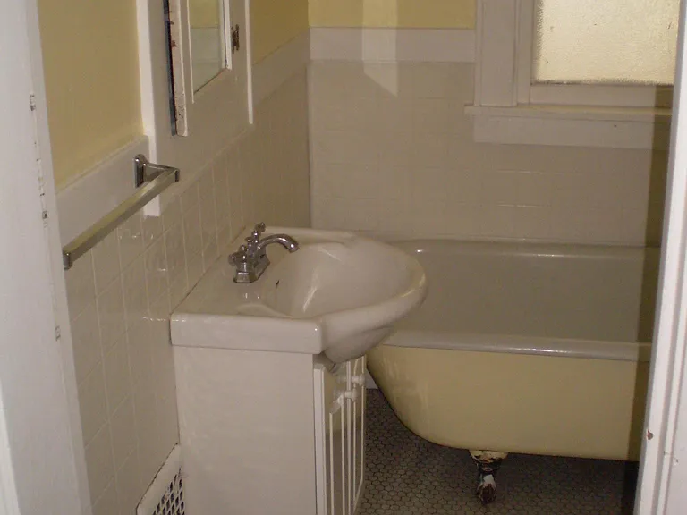 20 Homer St — Photo 8