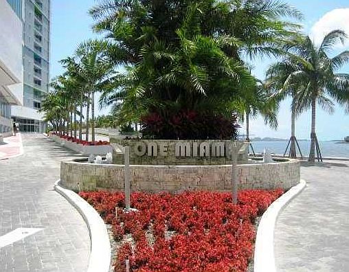 1st image of 325 Biscayne Blvd APT 617