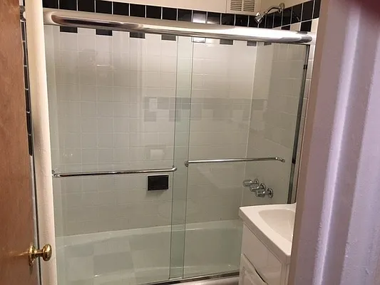 Rented by Nest Seekers International | media 17