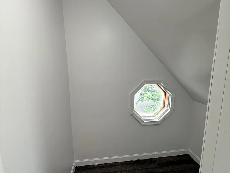 12 Cedar Pl #2 — Photo 2