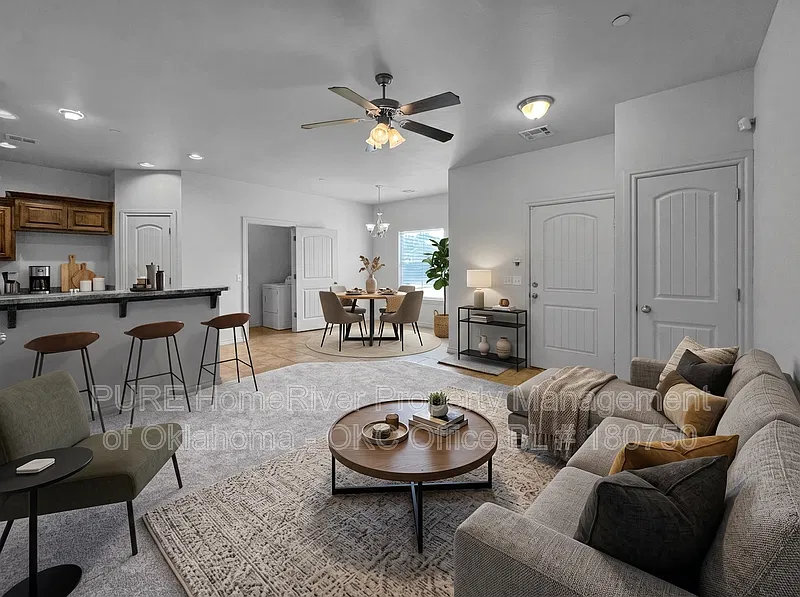 1 bed, 1.0 bath, 869 sqft, $1,045 — Photo 3