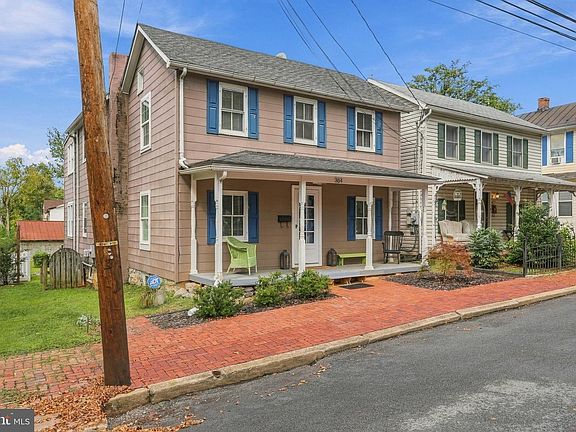 2nd image of 304 E Congress St