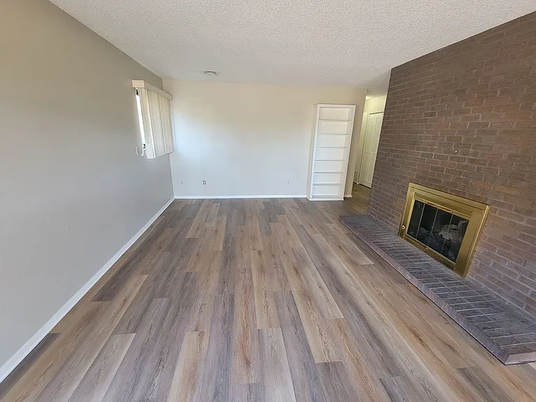 500 Manhattan Dr #D1 — Photo 10