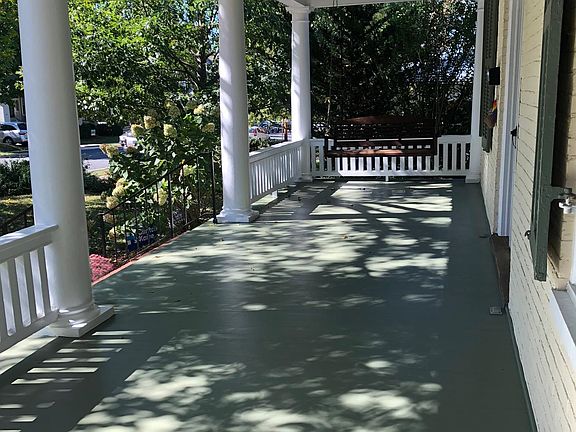 5th image of 246 Campbell St
