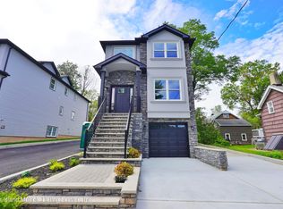 110 Woodvale Ave, Staten Island, NY 10309