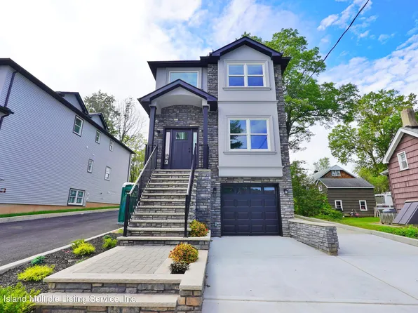 110 Woodvale Ave, Staten Island, NY 10309