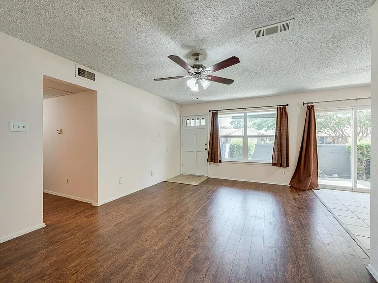 632 Timberline Dr — Photo 7