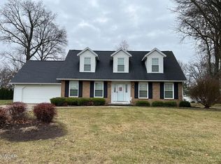 2866 Whippoorwill Ave, Lima, OH 45807