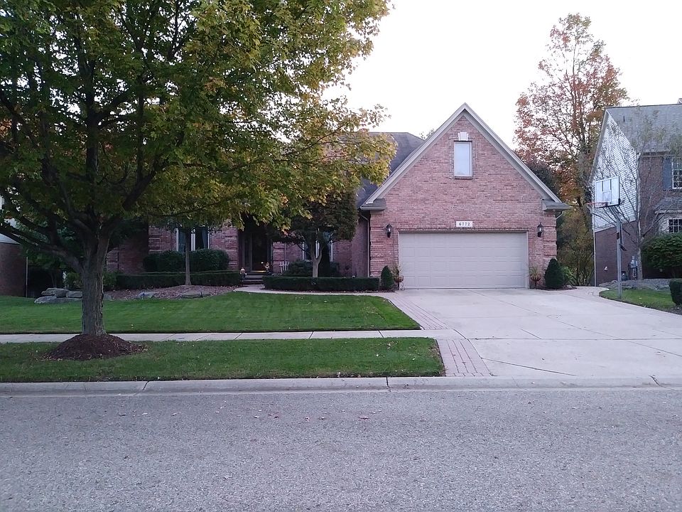 1st image of 6772 Saint Andrews Dr