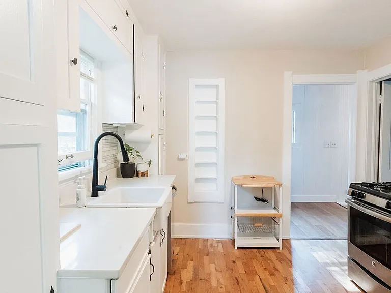 140 S Garfield St — Photo 16