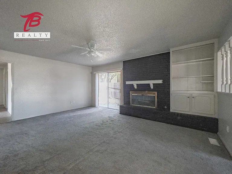 6811 Lyrewood Ln — Photo 41