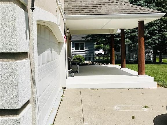 3rd image of 5374 Orchard Dr