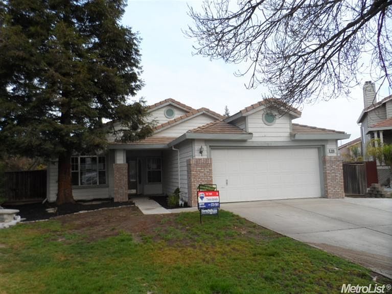 2nd image of 3383 Pumpkin Ct