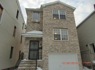 309 S 6th St, Newark, NJ 07103