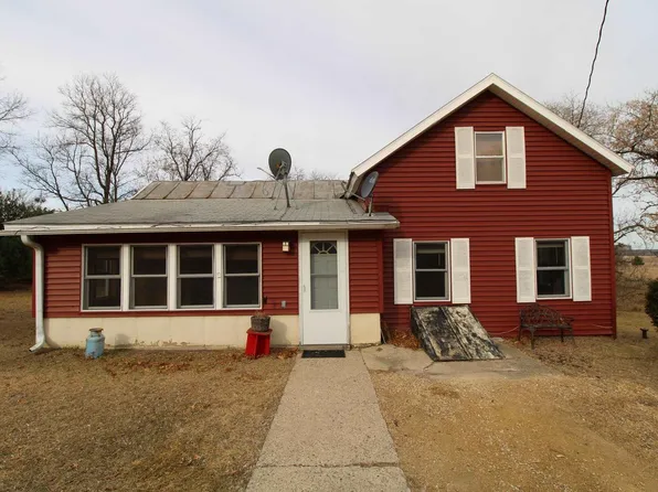 N3535 4th Drive, Oxford, WI 53952