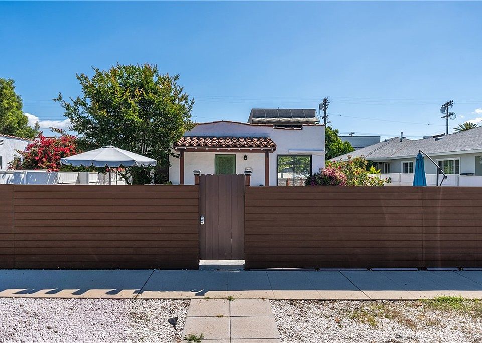 1st image of 5512 Willowcrest Ave