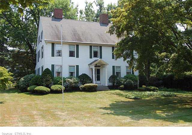 1st image of 734 Old Main St