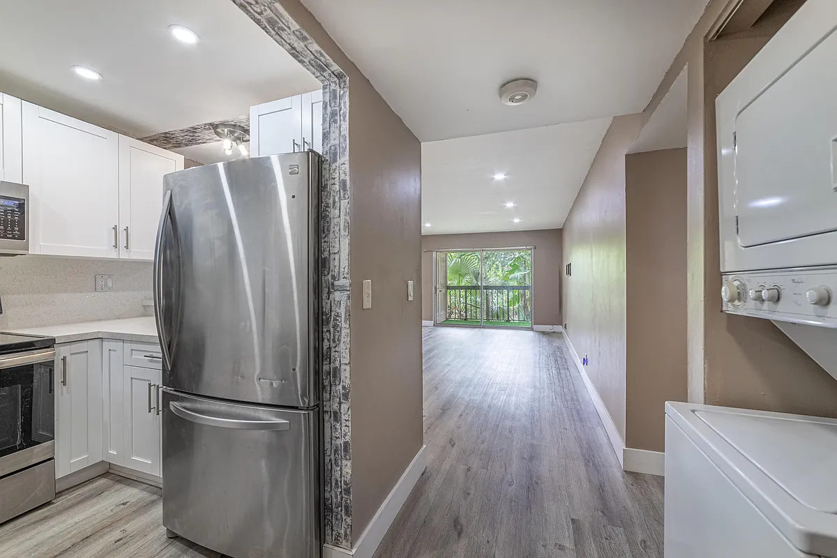 Building Photo - 2755 W Atlantic Ave #1210