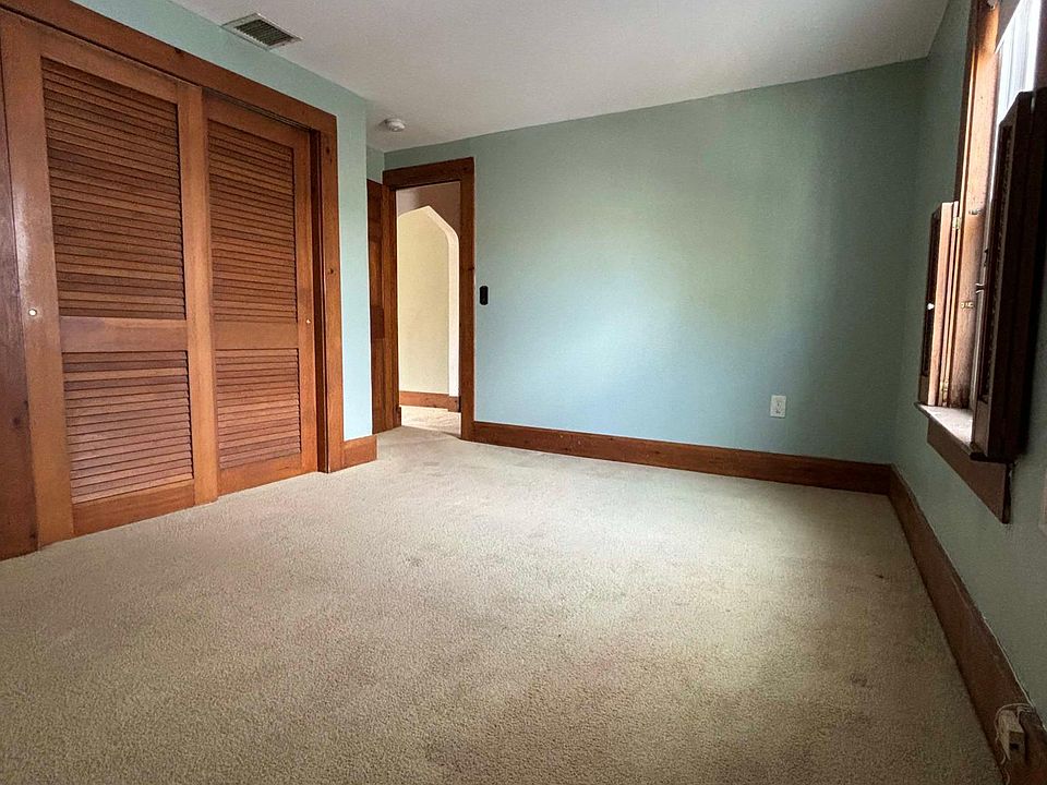 1st image of 0 Harbor Ave Unit B