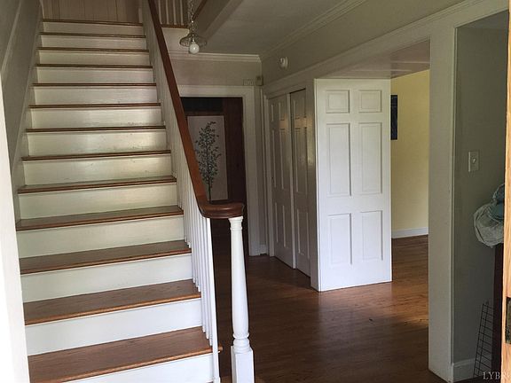 2nd image of 1631 Belfield Pl