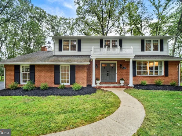 257 Berrywood Dr, Severna Park, MD 21146