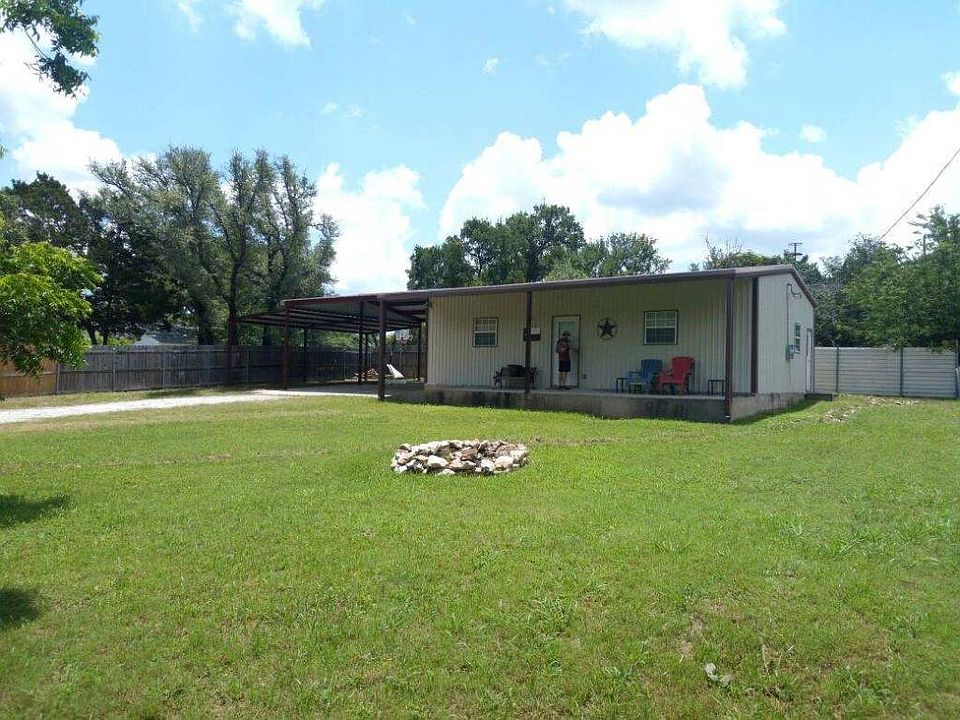 2nd image of 152 County Road 1769