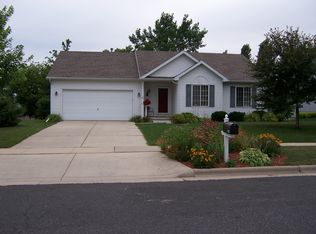 844 Vista Ridge Dr, Mount Horeb, WI 53572