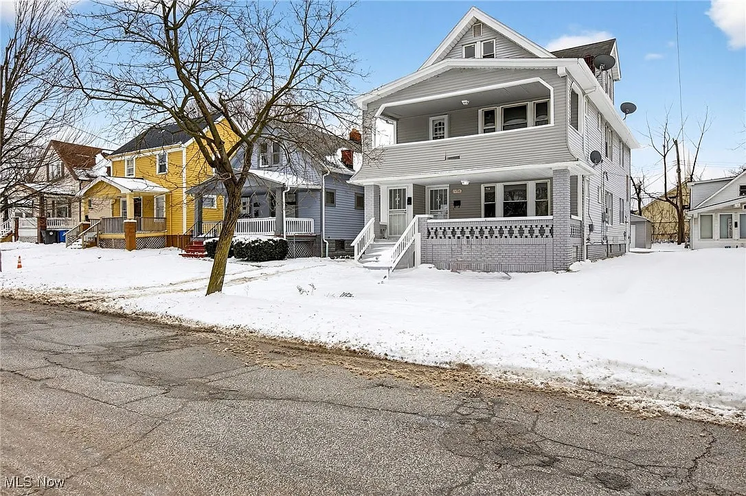 11706 Gay Ave photo 1