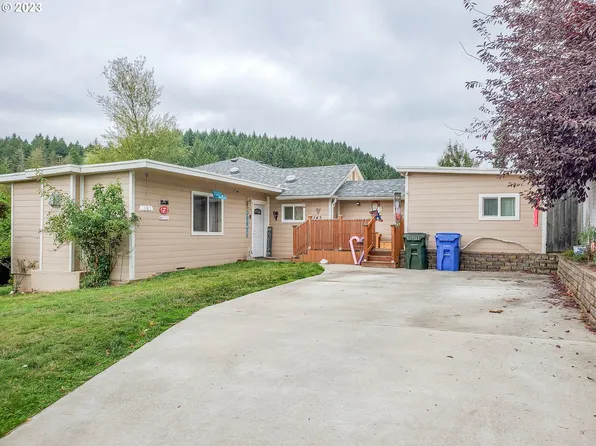 143 E 5th Ave, Sutherlin, OR 97479
