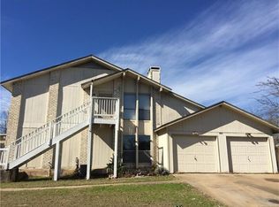 2106 Lamplight Village Cir, Austin, TX 78727