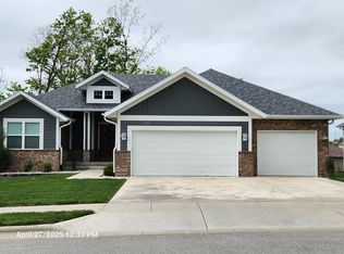 2141 Buckhorn Rd, Ozark, MO 65721