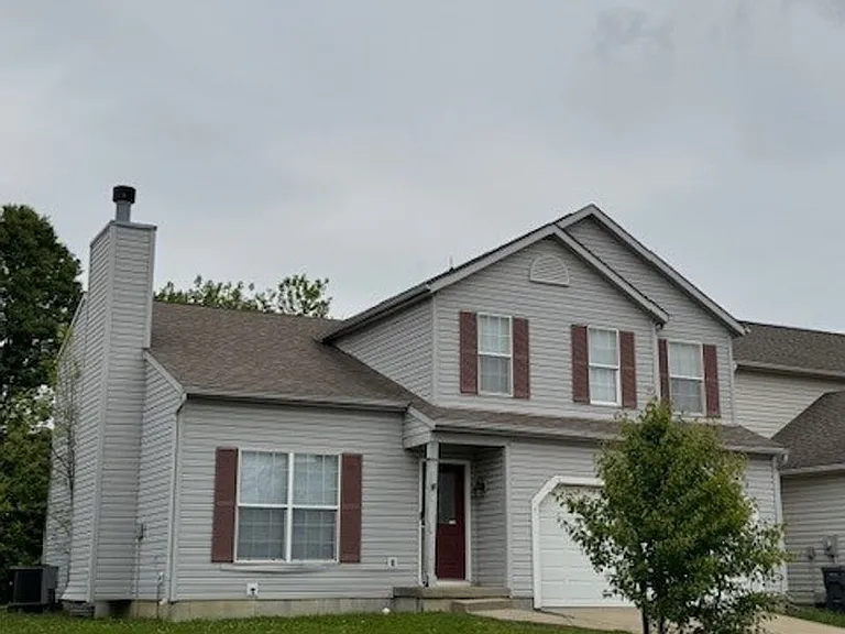 3240 Crestwell Dr — Photo 1