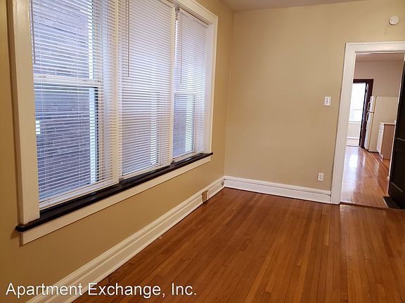 3rd image of 3704 Fairview Ave APT 2E