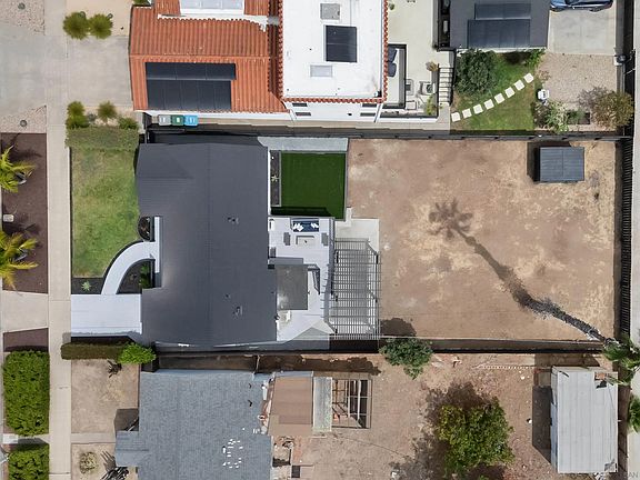 5th image of 1529 Beryl St