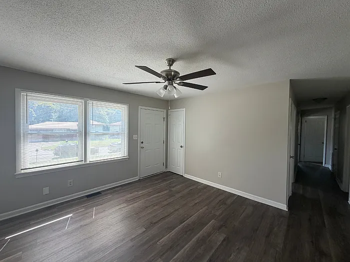 3415 Angora Dr NW — Photo 3