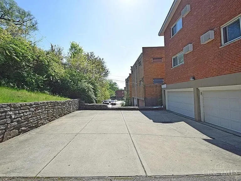 1112 Towne St #3 — Photo 6