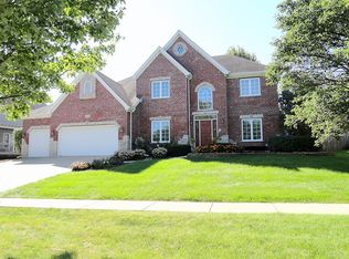 3440 Heartland Dr, Geneva, IL 60134