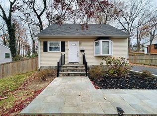 1409 Florida Ave, Woodbridge, VA 22191