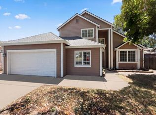 4711 Wildflower Ln, Rocklin, CA 95677