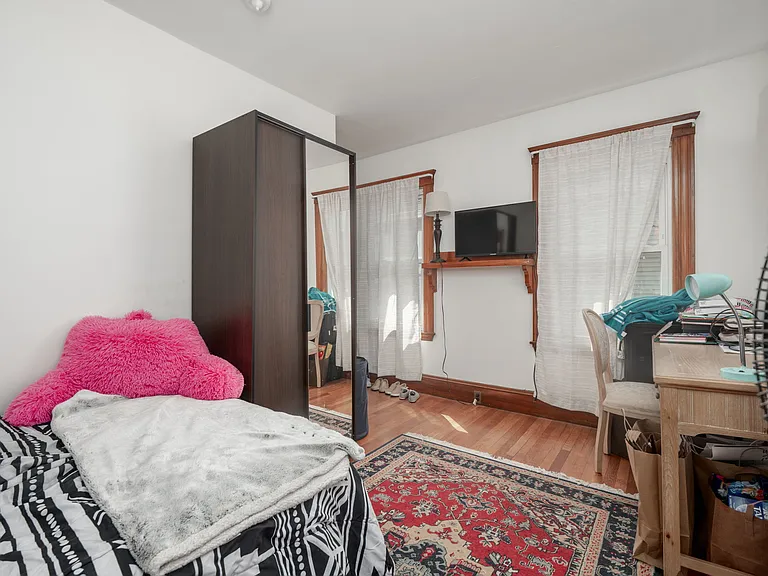 55 Central St #2 — Photo 21