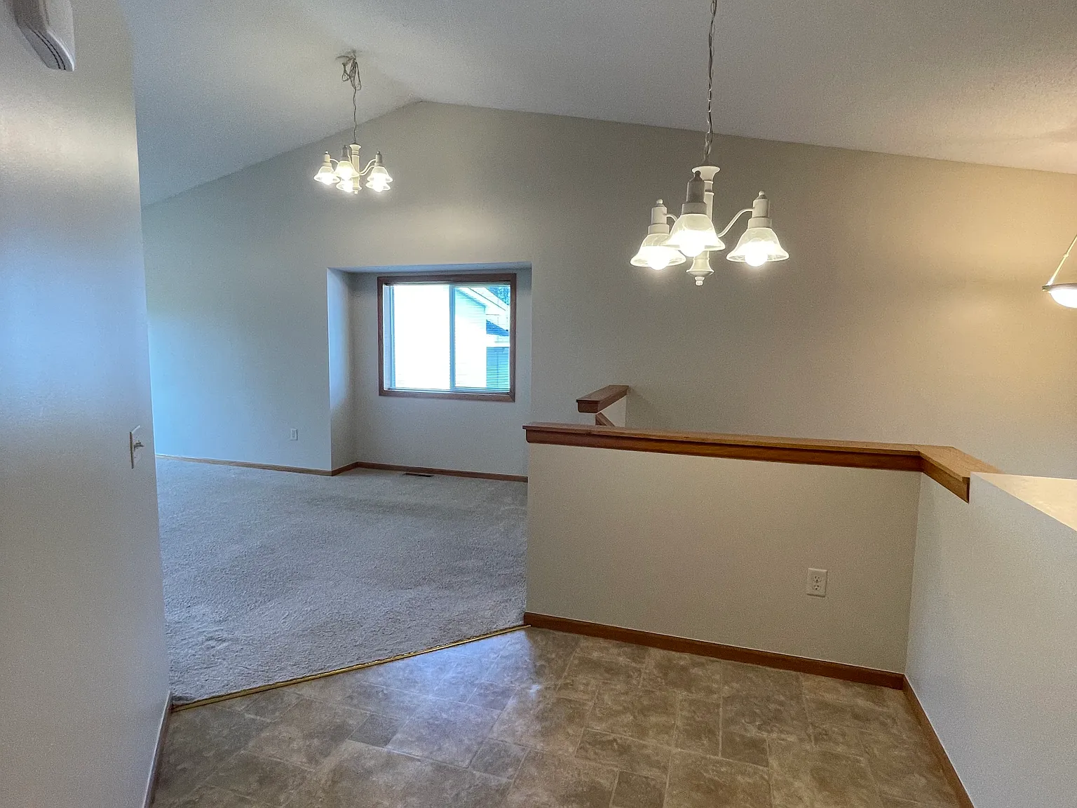 3 bed, 1640 sqft, $2,150 — Photo 3