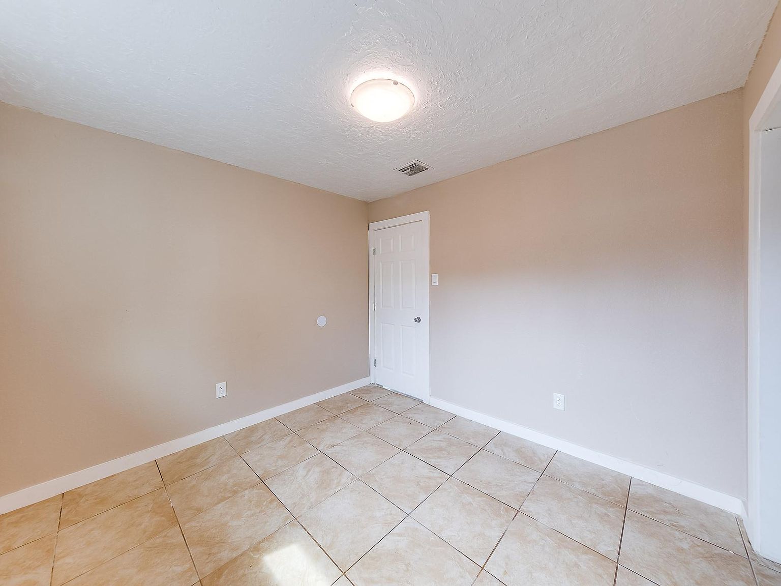 8930 Klondike St, Houston, TX 77075 Zillow