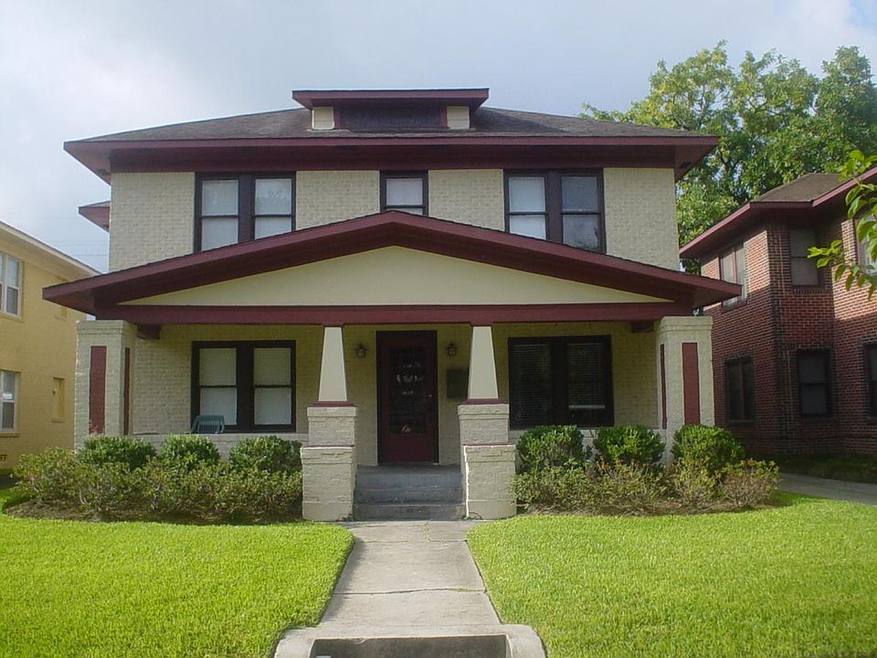 1st image of 1547 Castle Ct APT 3