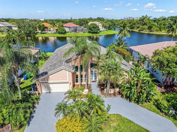 4255 NW 64th Avenue, Coral Springs, FL 33067