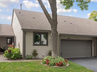 8453 Rice Lake Rd, Osseo, MN 55369