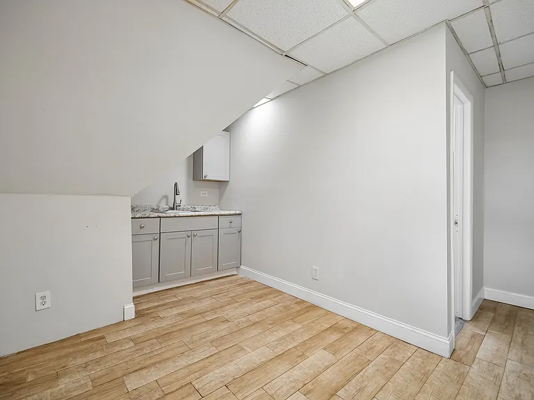 113 Park Pl #2 — Photo 7