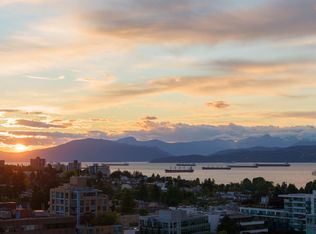 1633 W 10th Ave #1201, Vancouver, BC V6J2A2
