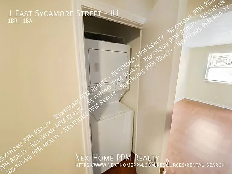 1 E Sycamore St #1 — Photo 13